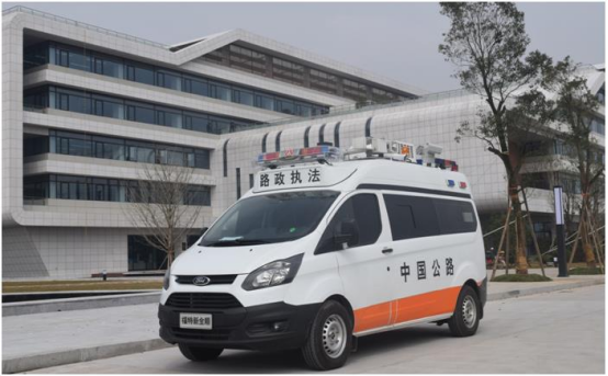 與疫情賽跑！“六合造”救護車奔赴抗疫一線